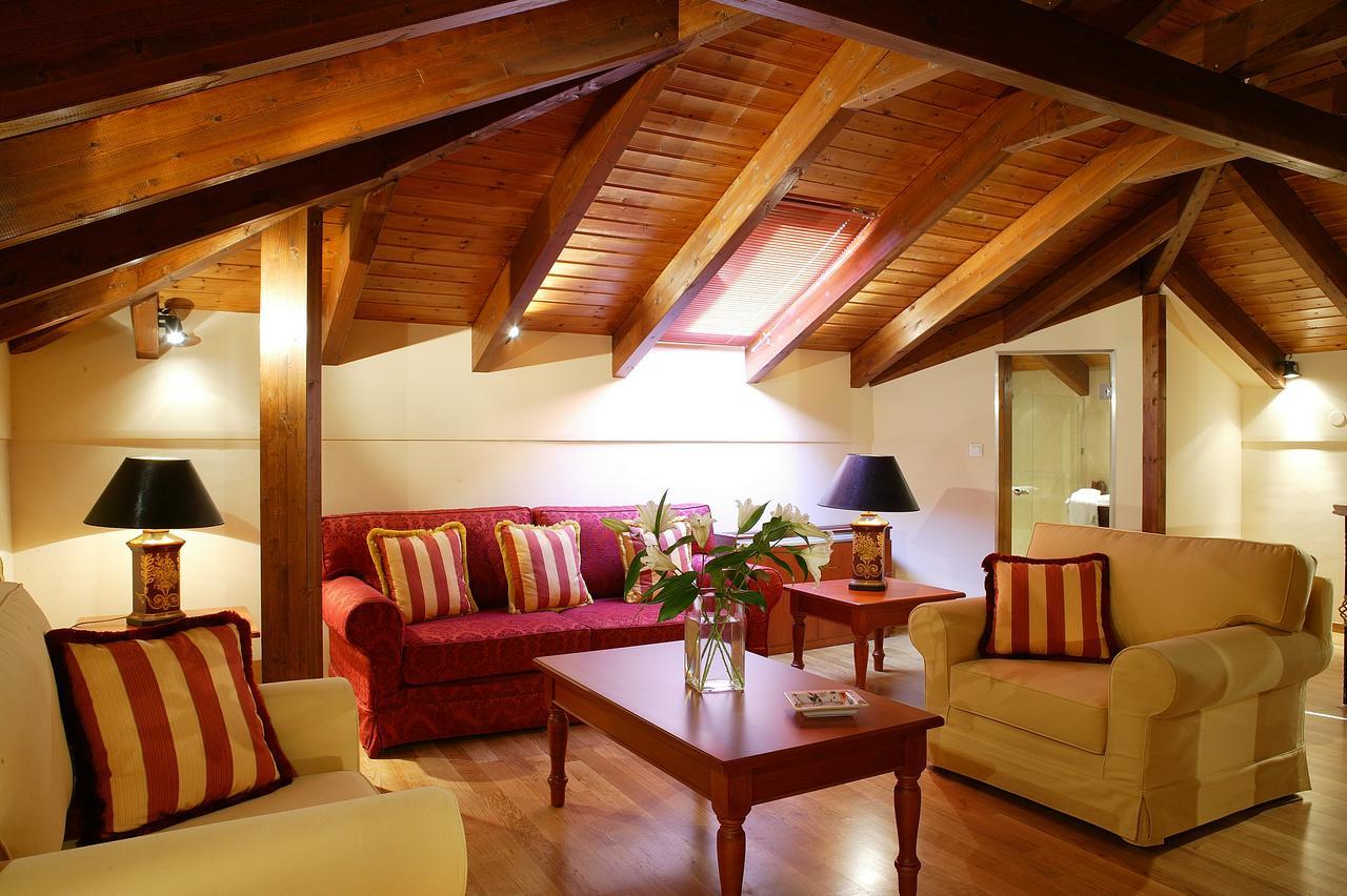 Maritsas Hotel & Suites Portariá Kültér fotó